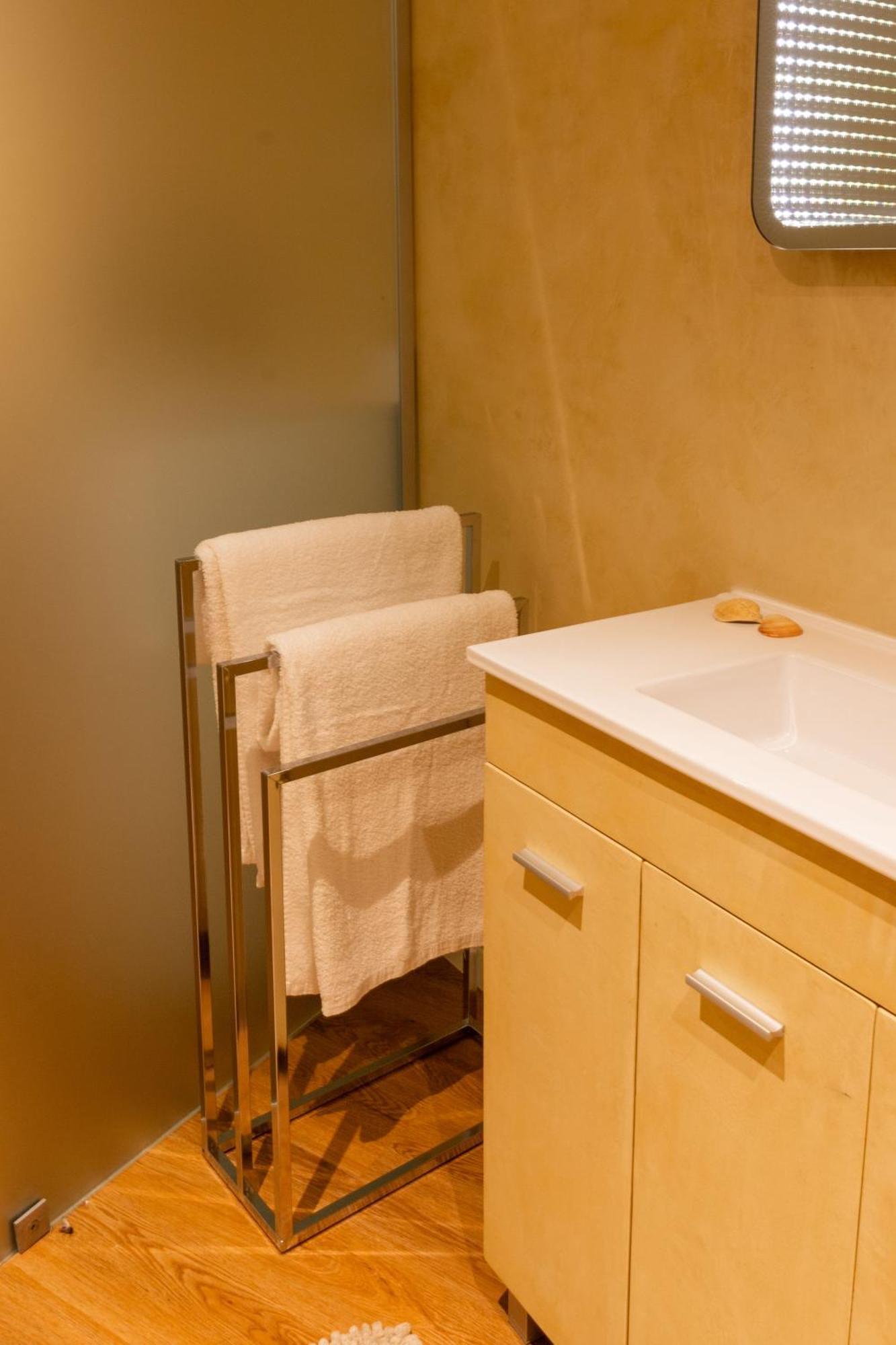 Apartamento Cava Do Viriato Deluxe Визеу Экстерьер фото